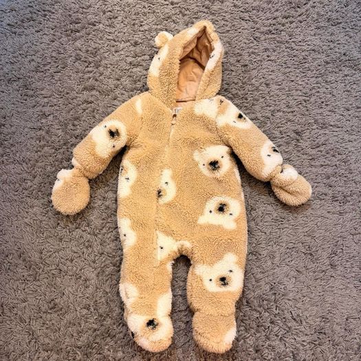 Bundle deal - Pram Suits and Clevamama Footmuff