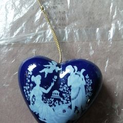 vintage heart shaped pomander