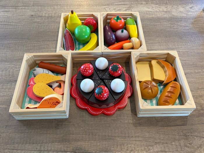 Shop & Kitchen