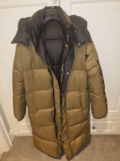 Yves Salomon Mens Designer Coat, S-M, New Condition, Very Warm