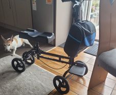 knee walker