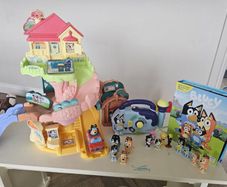 Bluey toy set