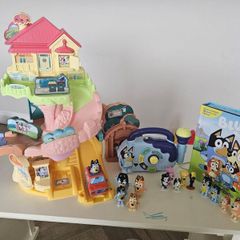 Bluey toy set