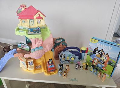 Bluey toy set