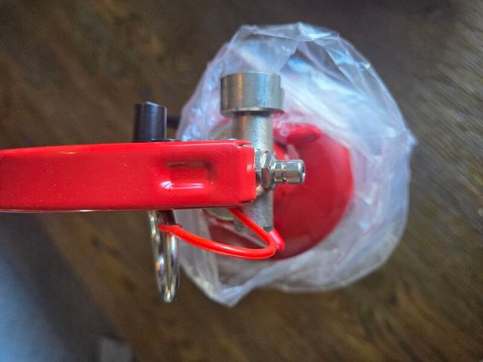 Extinguisher