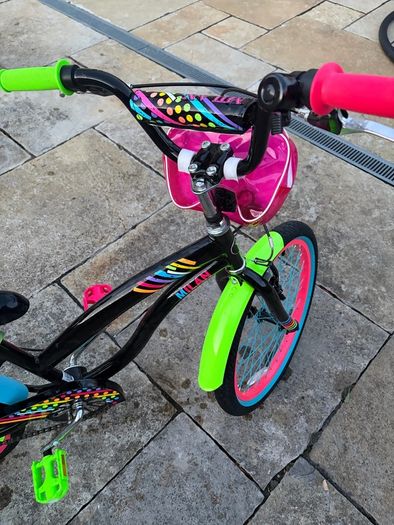 20 Inch Milan Bike with Handlebar Bag