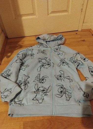 New Girls Stitch tracksuit age 12-13