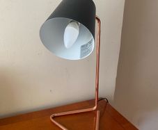 Table lamp