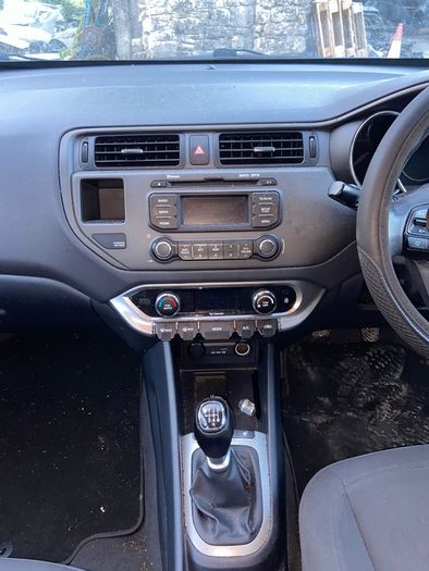 2013KIA Rio Breaking For Parts
