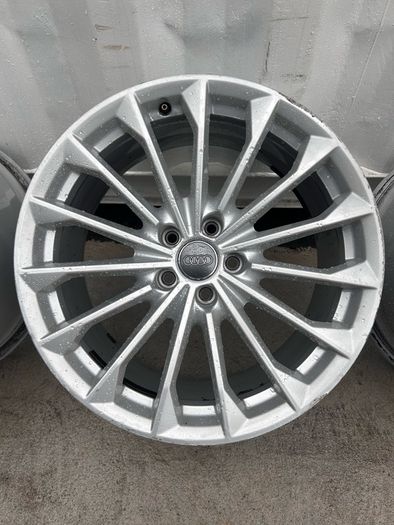 Genuine Audi A8/S8 19" Alloy Wheels