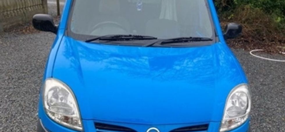 2005 Nissan Kubistar