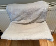 Cat or Small Dog Radiator Bed (Dublin/Bray/Wexford)