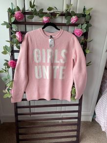 jumper Bnwt H&M logo front jumper oversized small