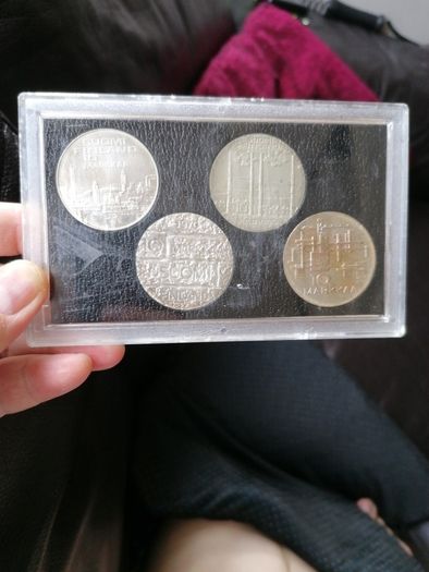 UNC 1967-71 Finland Silver 10 Markkaa Coins