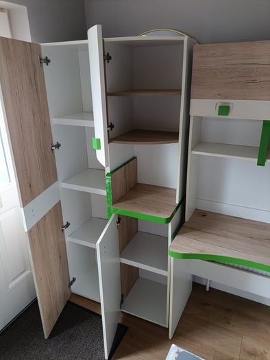 wall unit for a child's room