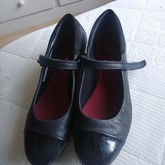 clarks school shoes women size 6.5