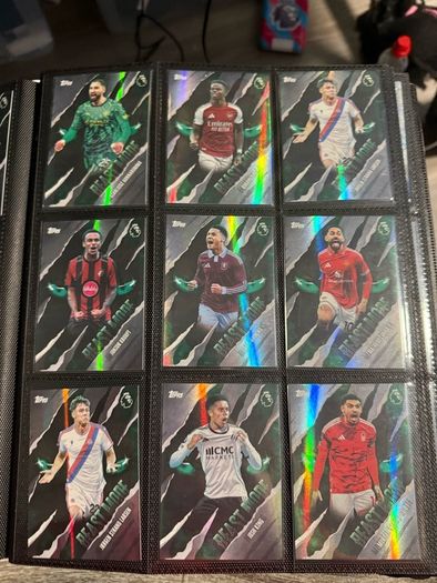 football cards + binders (offers Welcome )