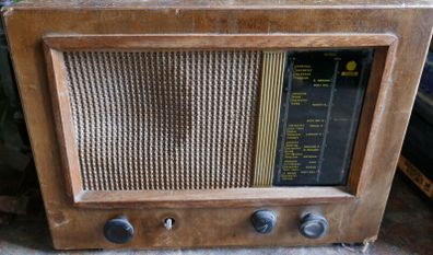Vintage PYE Radio
