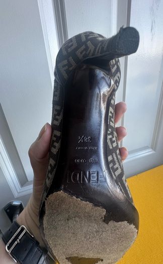 Fendi shoes - sz 39