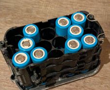 10x Samsung INR18650-20S lithium ion cells