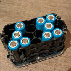 10x Samsung INR18650-20S lithium ion cells
