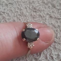 ladies 9ct gold ring