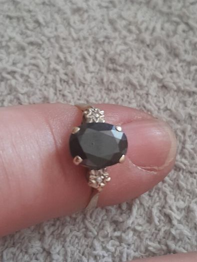 ladies 9ct gold ring