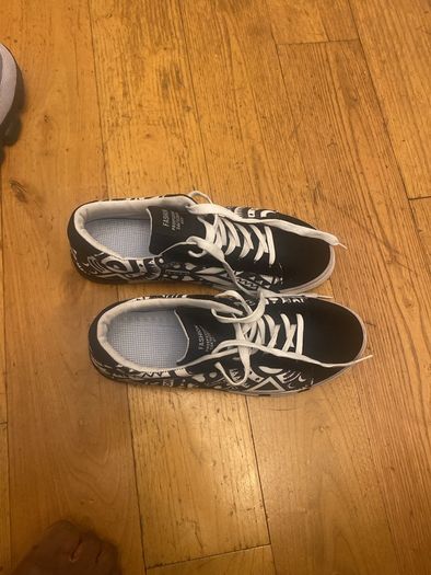 sneaker