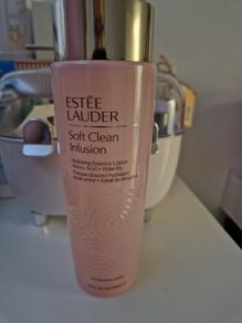 Estee lauder lotion