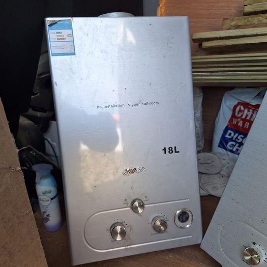 18L Tankless Gas Water Heater Portable for parts and repairs