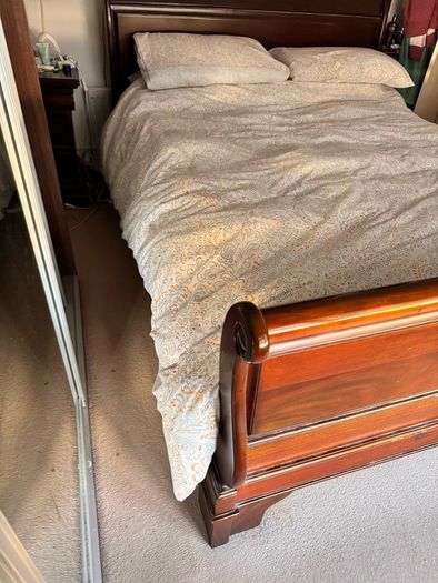 king size mahogany bed