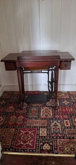 singer sewing machine