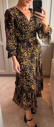 New with tags Diane Von Furstenburg midi. RRP 570.