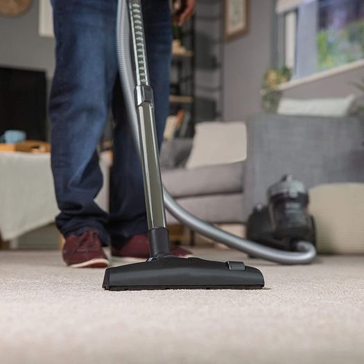 Bagless Vacuum Cleaner / Hoover with HEPA Filter, 700W, 1.5L, Black