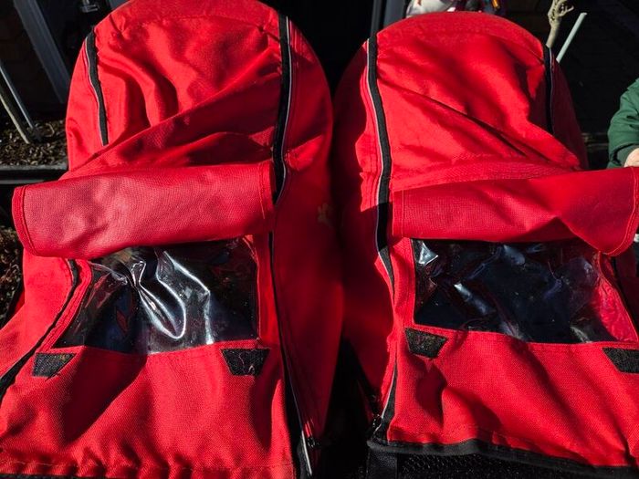 Out & About Nipper Double Buggy V4