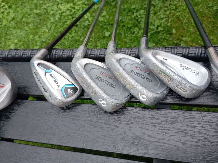golf clubs