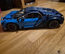 Lego Technic Bugatti Chiron 42083