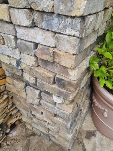 yellow Dublin bricks