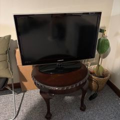 Samsung 32 inch TV