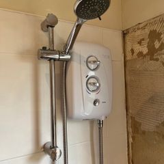 Triton T80 Easi-Fit + 8.5kW Electric Shower