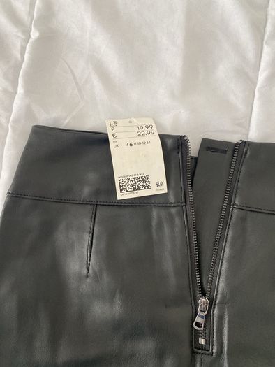 H&M leather look skirt new with tags