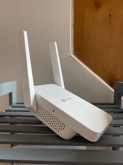 TP-Link AC1200Mbps WiFi Extender Booster Dual Band