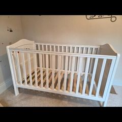 Nested Sorrento Cot bed