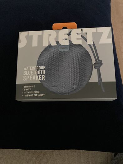 Streetz waterproof bluetooth speaker