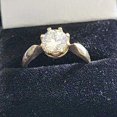 gold ring