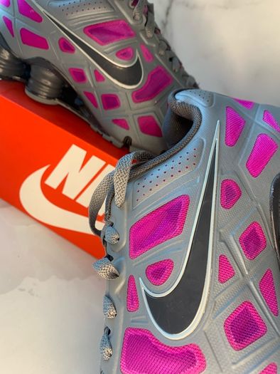 Retro Deadstock Nike Shox