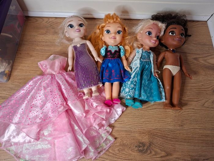 Elsa, Anna, Moana Dolls