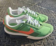 Nike Air Max Pre-Day LX