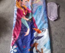 Frozen Elsa and Anna Childs Sleeping bag and carry case.