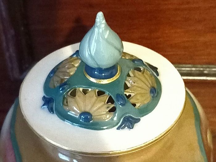 Antique Royal Worcester potpurri